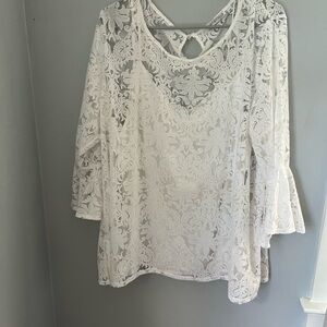 Notations White Bell SleeveLace Blouse